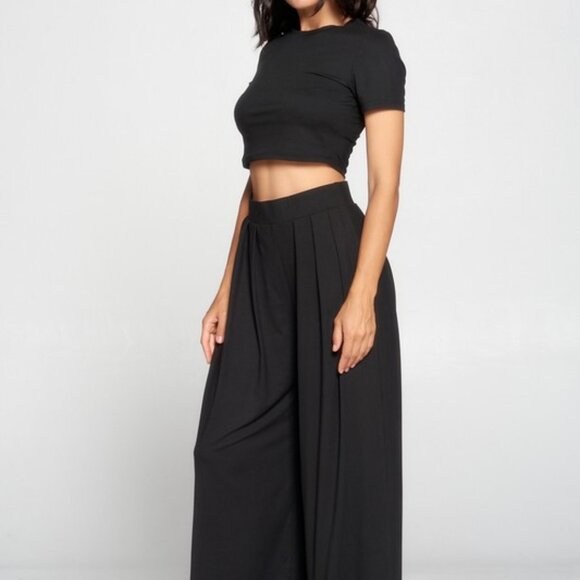 Black Crop Top and Wide-Leg Pants Set - Picture 1 of 4